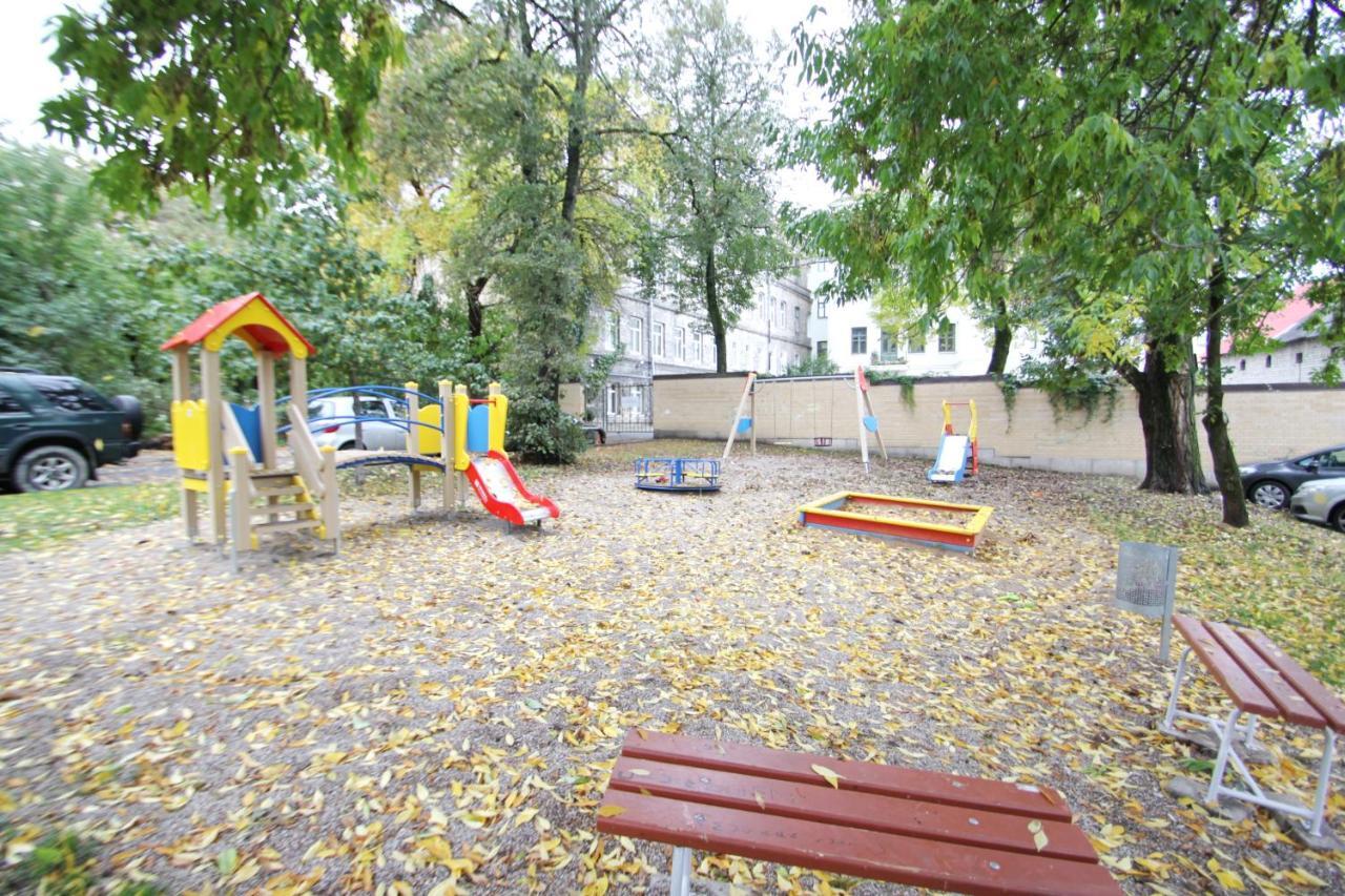 Cozy Apartment In Vilnius Oldtown المظهر الخارجي الصورة